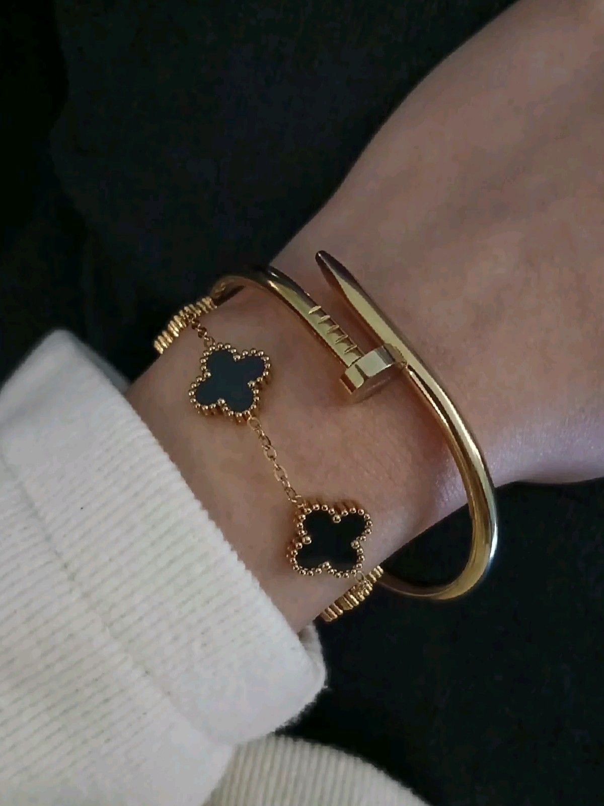 “Golden Hour Stack” – Luxe Bracelet Trio