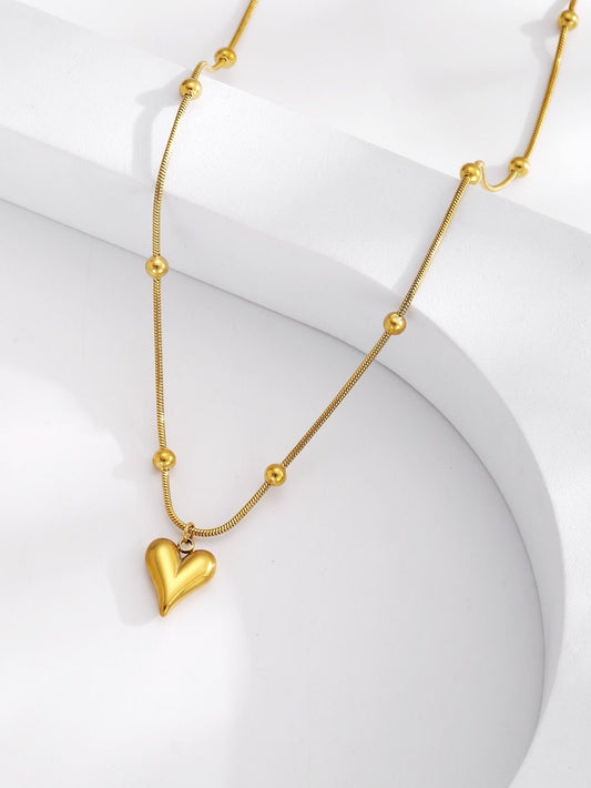 Golden Heart Locket Necklace – Elegant Love Charm